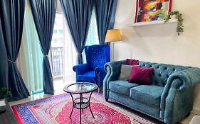 Casarozza Homestay, Southville City